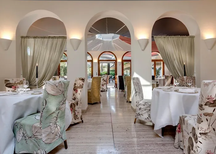 Augustus Hotel & Resort